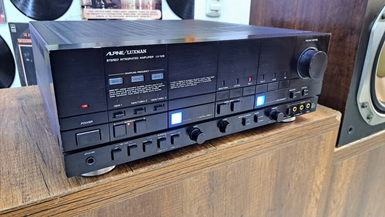 ALPINE/LUXMAN MODELO LV-109