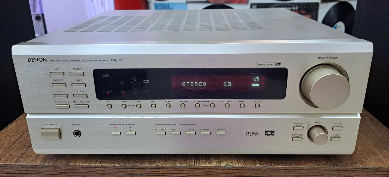 DENON MODELO AVR-1801