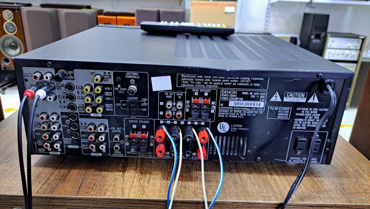 DENON MODELO AVR-2500