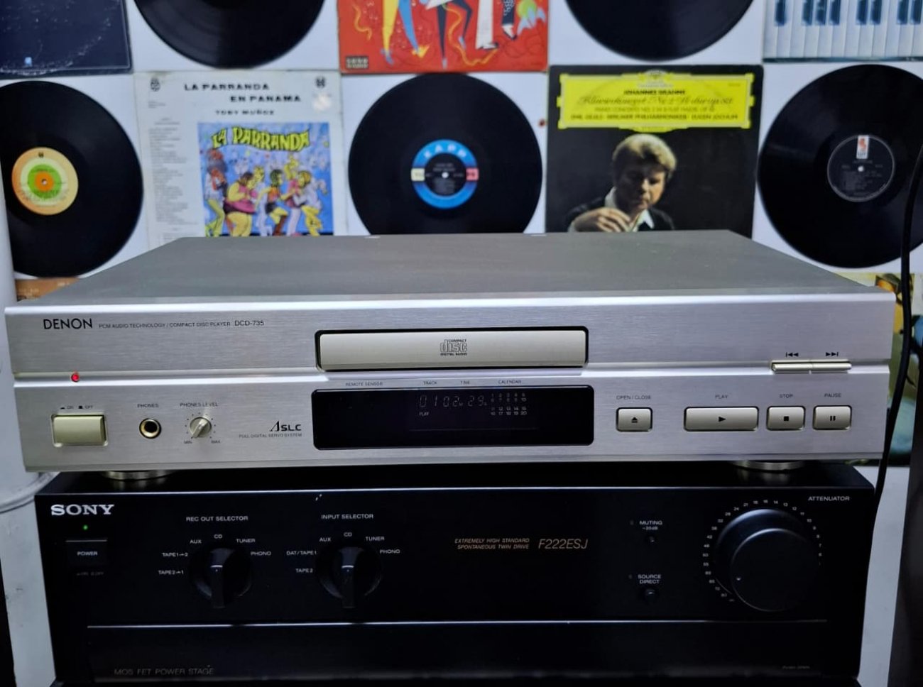 DENON MODELO DCD-735