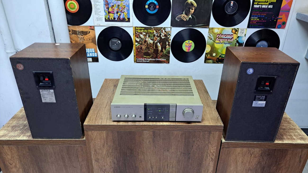 DIATONE MODELO DS-15B