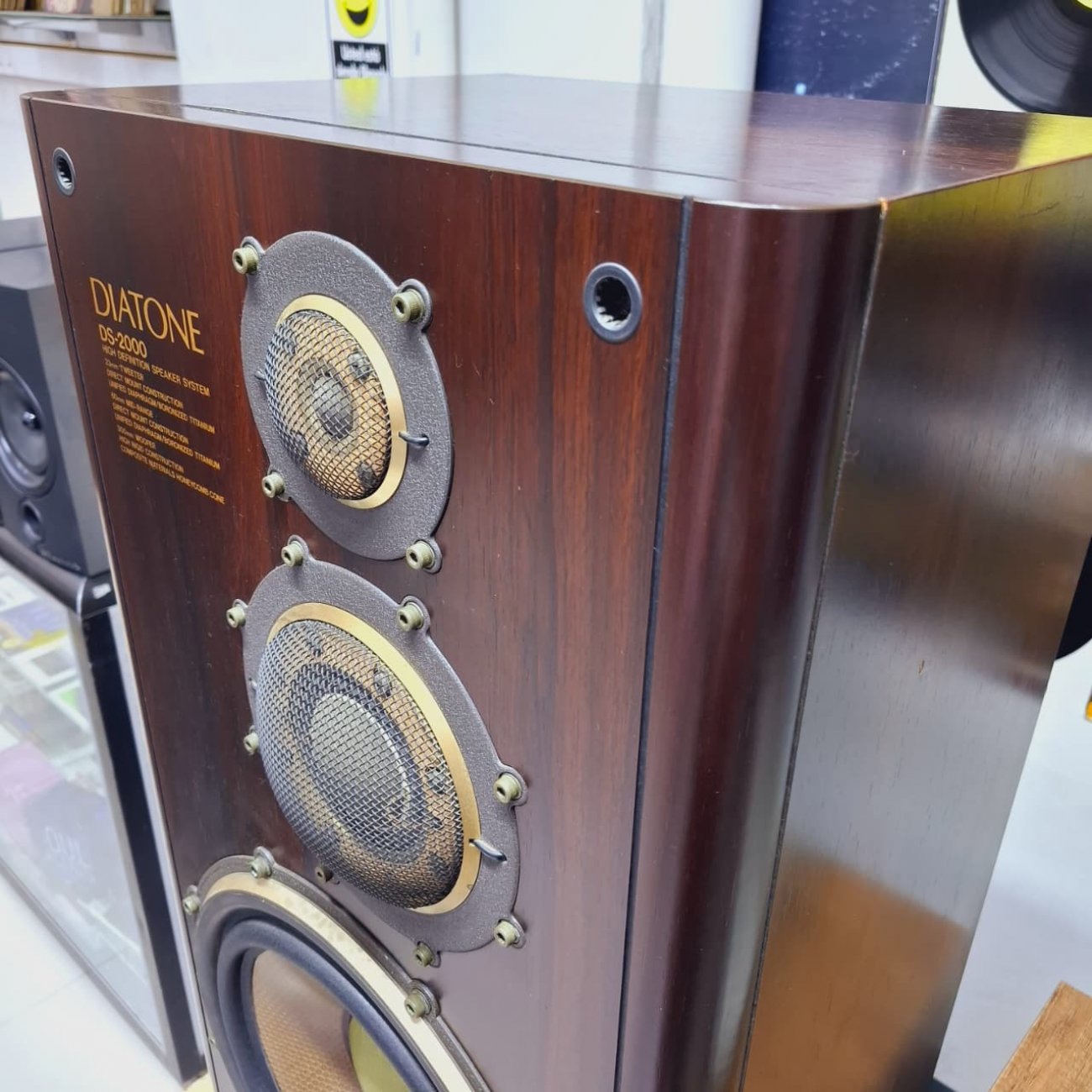 DIATONE MODELO DS-2000