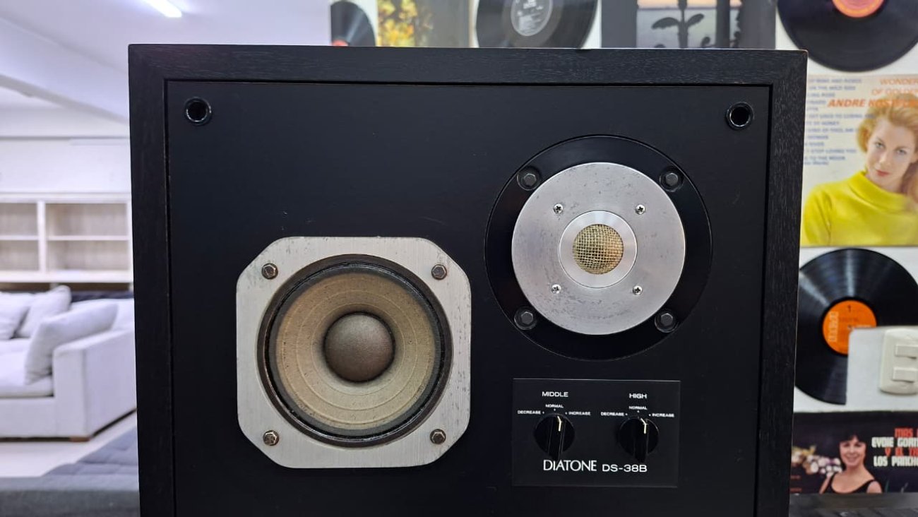 DIATONE MODELO DS-38B