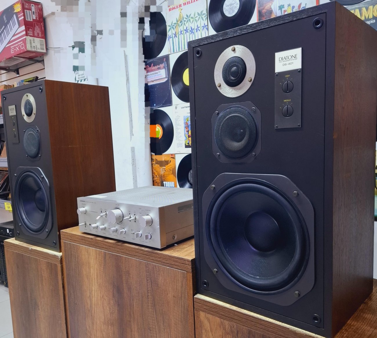 DIATONE MODELO DS-401