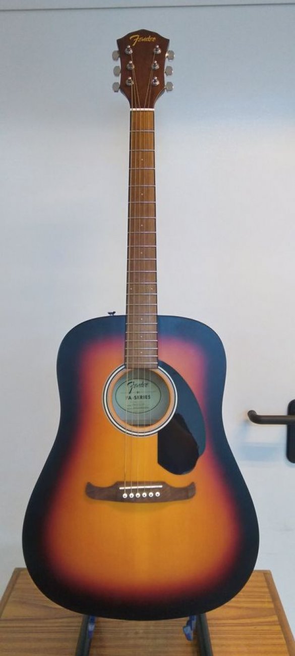 FENDER DREADNOUGHT SUNBURST MODELO FA-125/SB