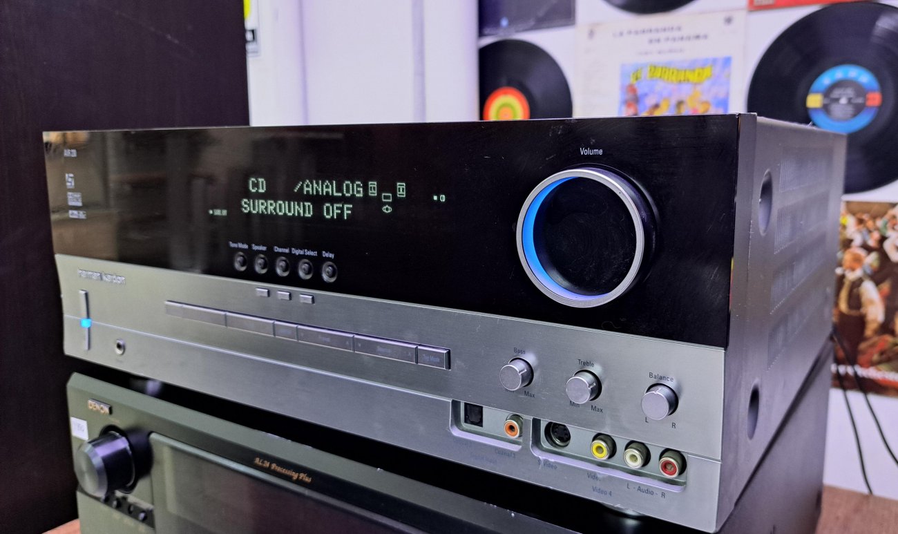 HARMAN/KARDON MODELO AVR 230