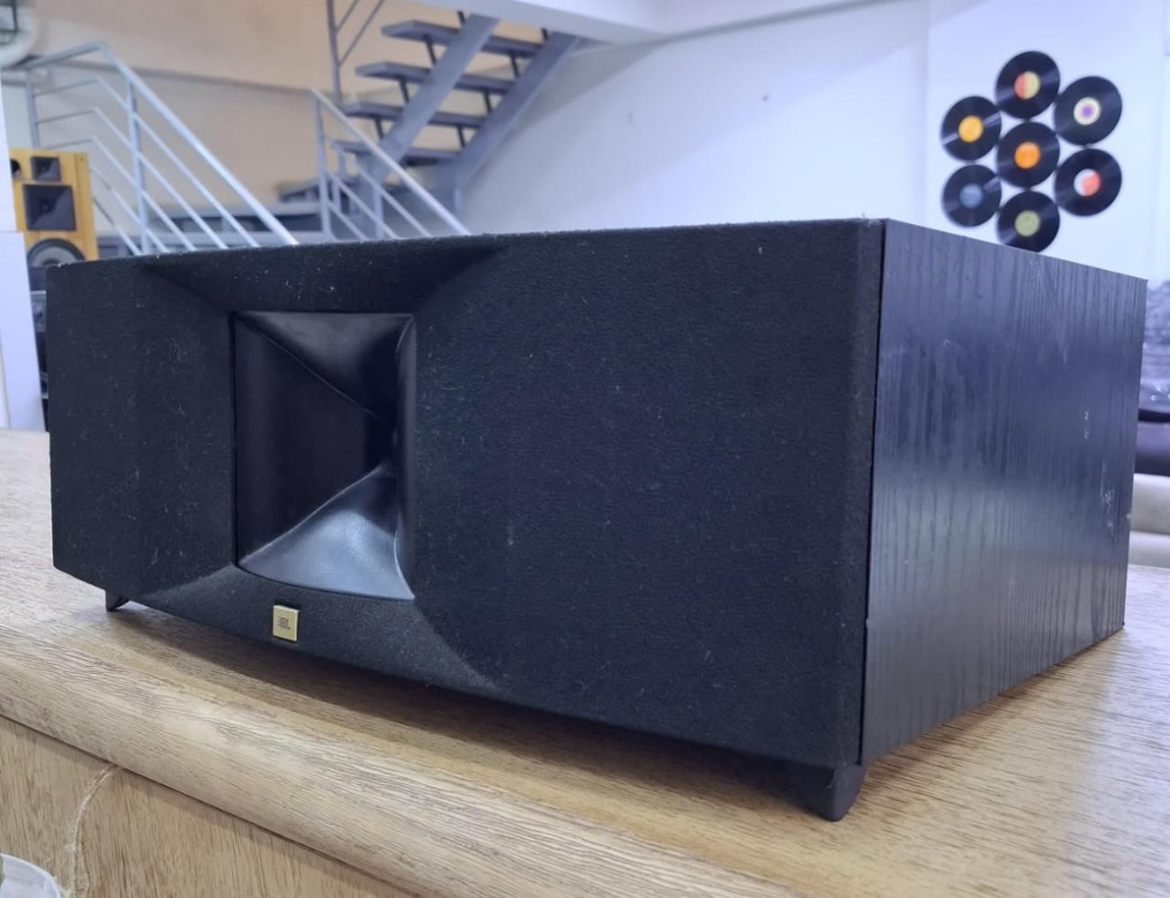 JBL MODELO CENTRAL SVA