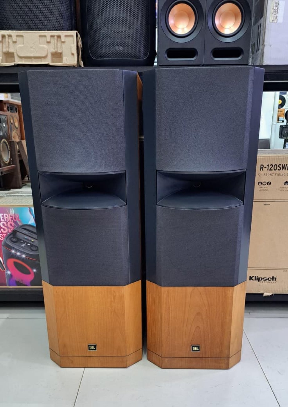 JBL MODELO S2500