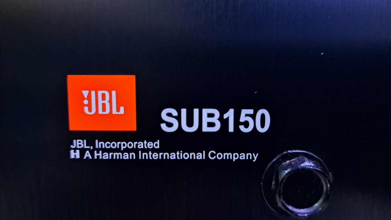 JBL MODELO SUB-150