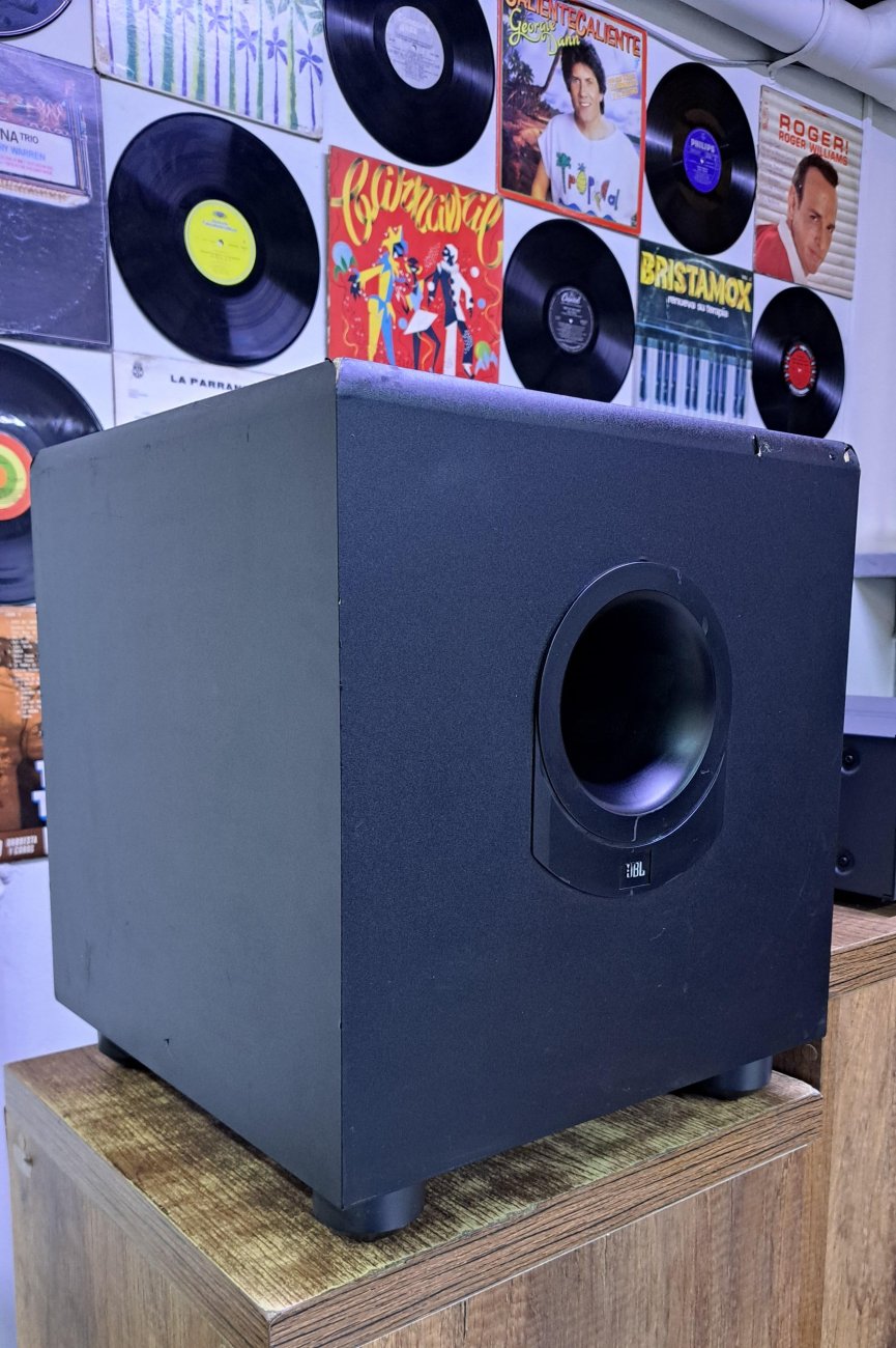 JBL MODELO SUB-150