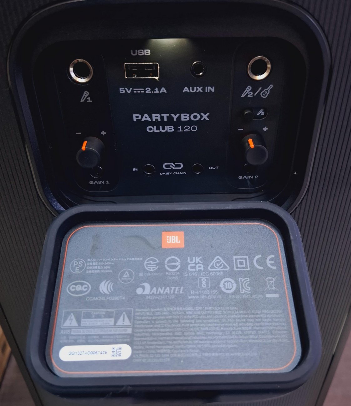 JBL PARTYBOX CLUB 120