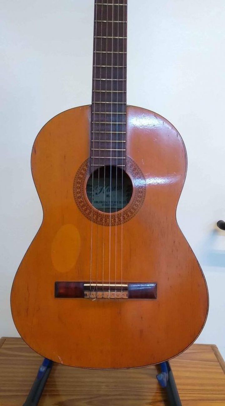 KAWAI MODELO GT-75