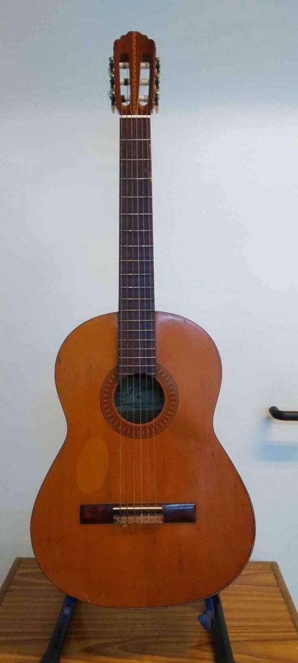 KAWAI MODELO GT-75