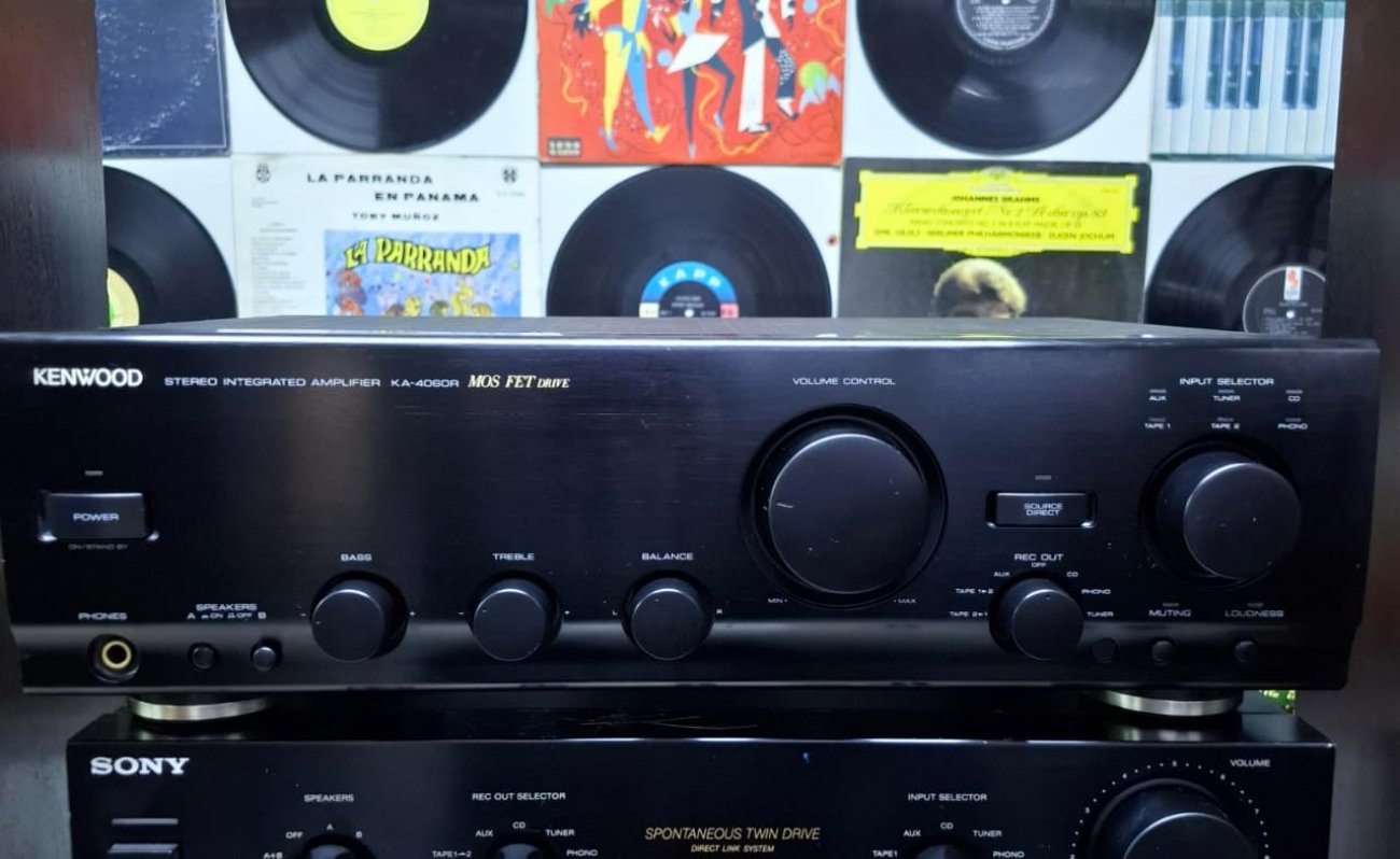 KENWOOD MODELO KA-4060R