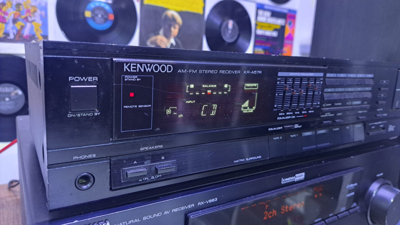 KENWOOD MODELO KR-A57R