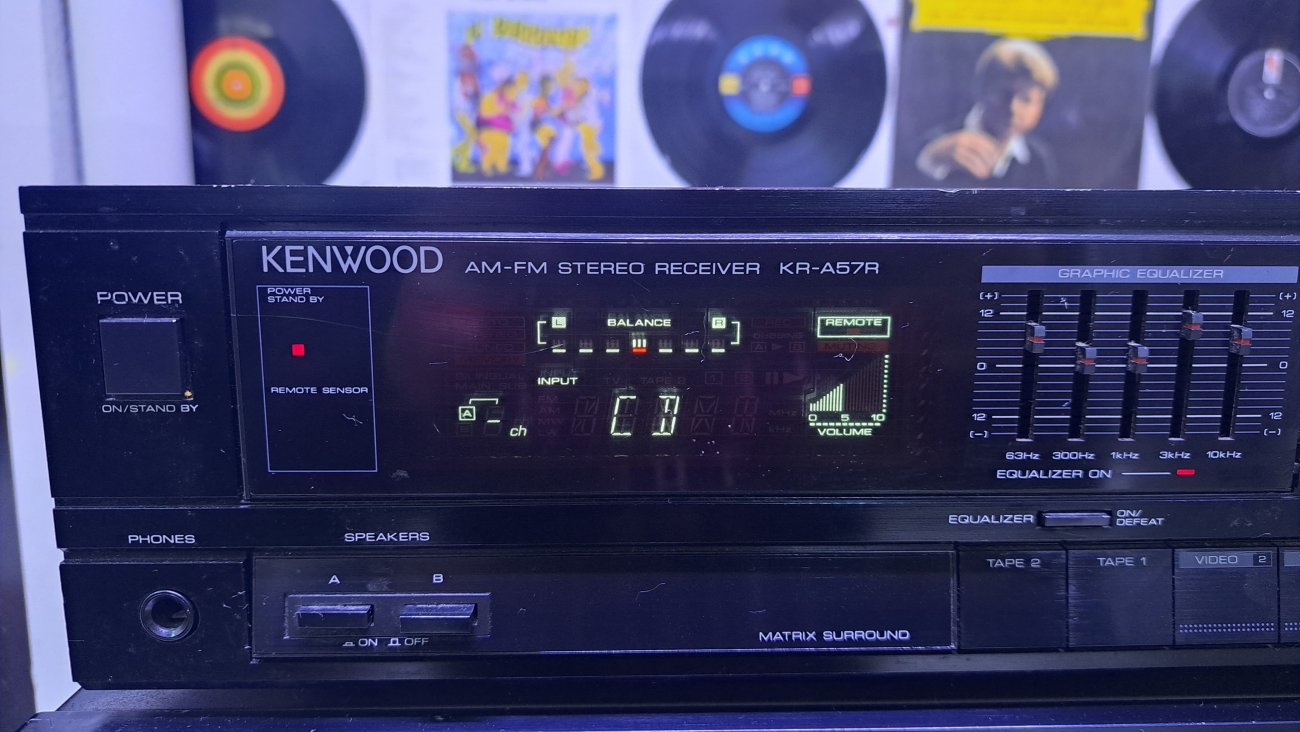 KENWOOD MODELO KR-A57R