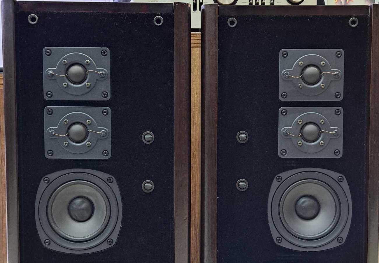 KENWOOD MODELO LS-07