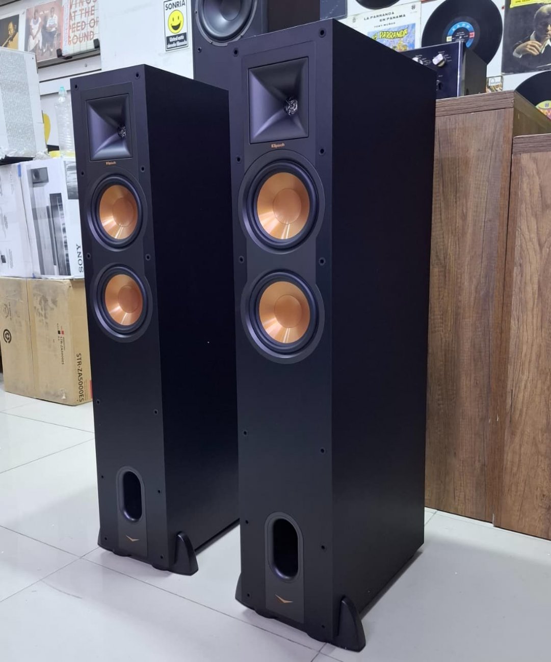KLIPSCH MODELO R-26FA
