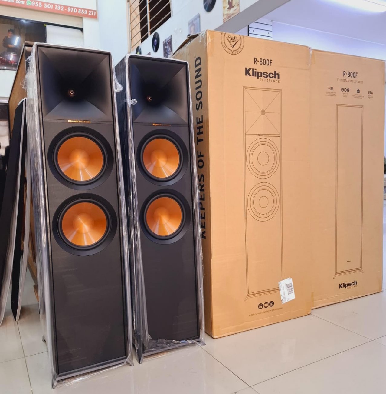 KLIPSCH MODELO R-800F