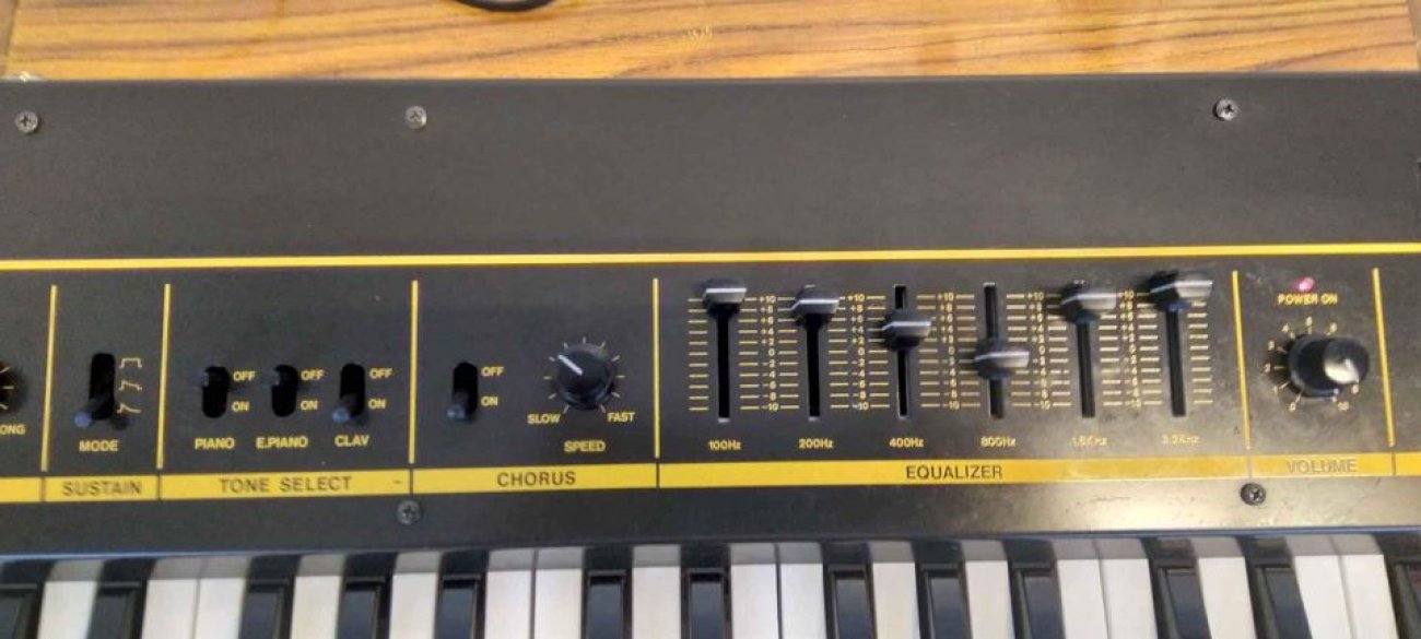 KORG MODELO LP-10