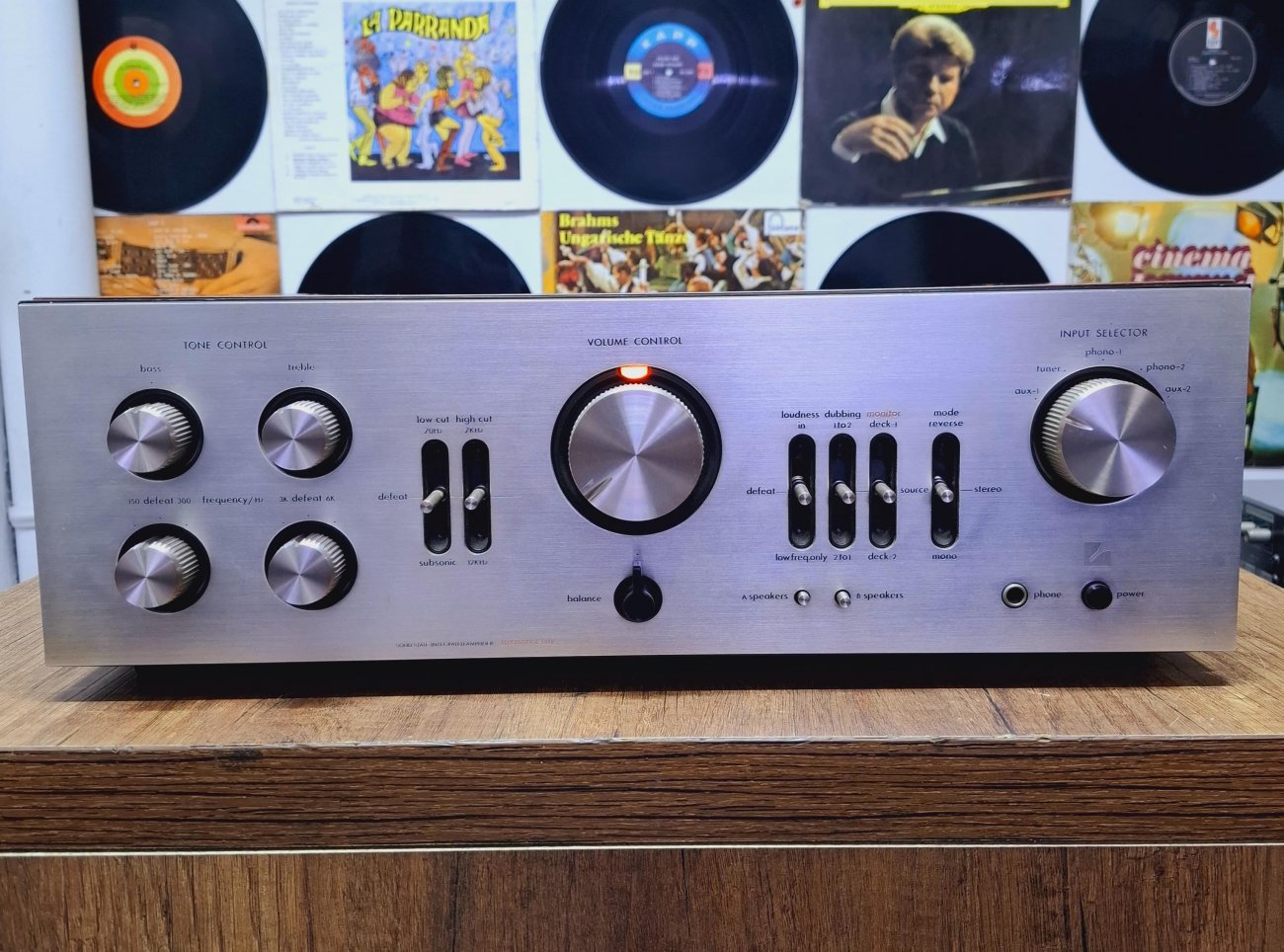 LUXMAN MODELO L-80V