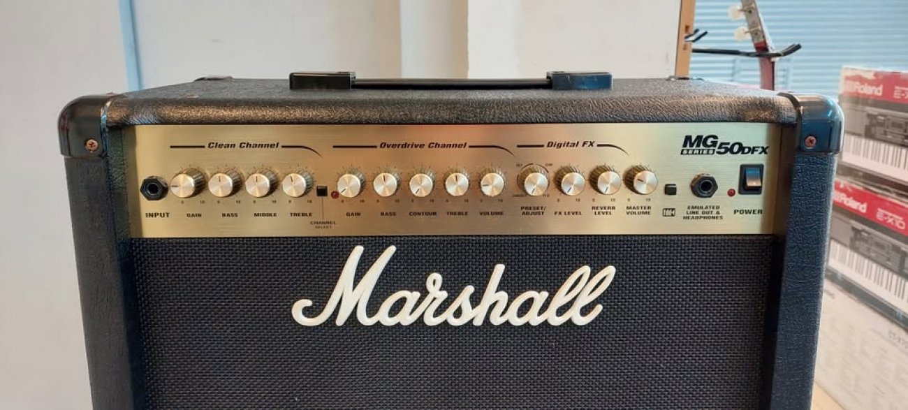 MARSHALL MODELO MG50DFX