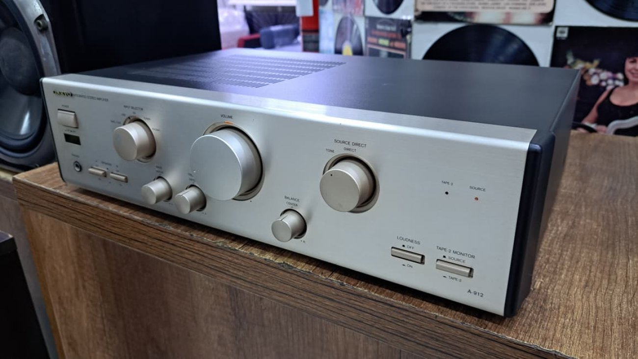ONKYO MODELO A-912