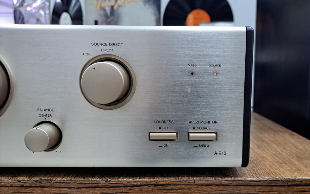 ONKYO MODELO A-912