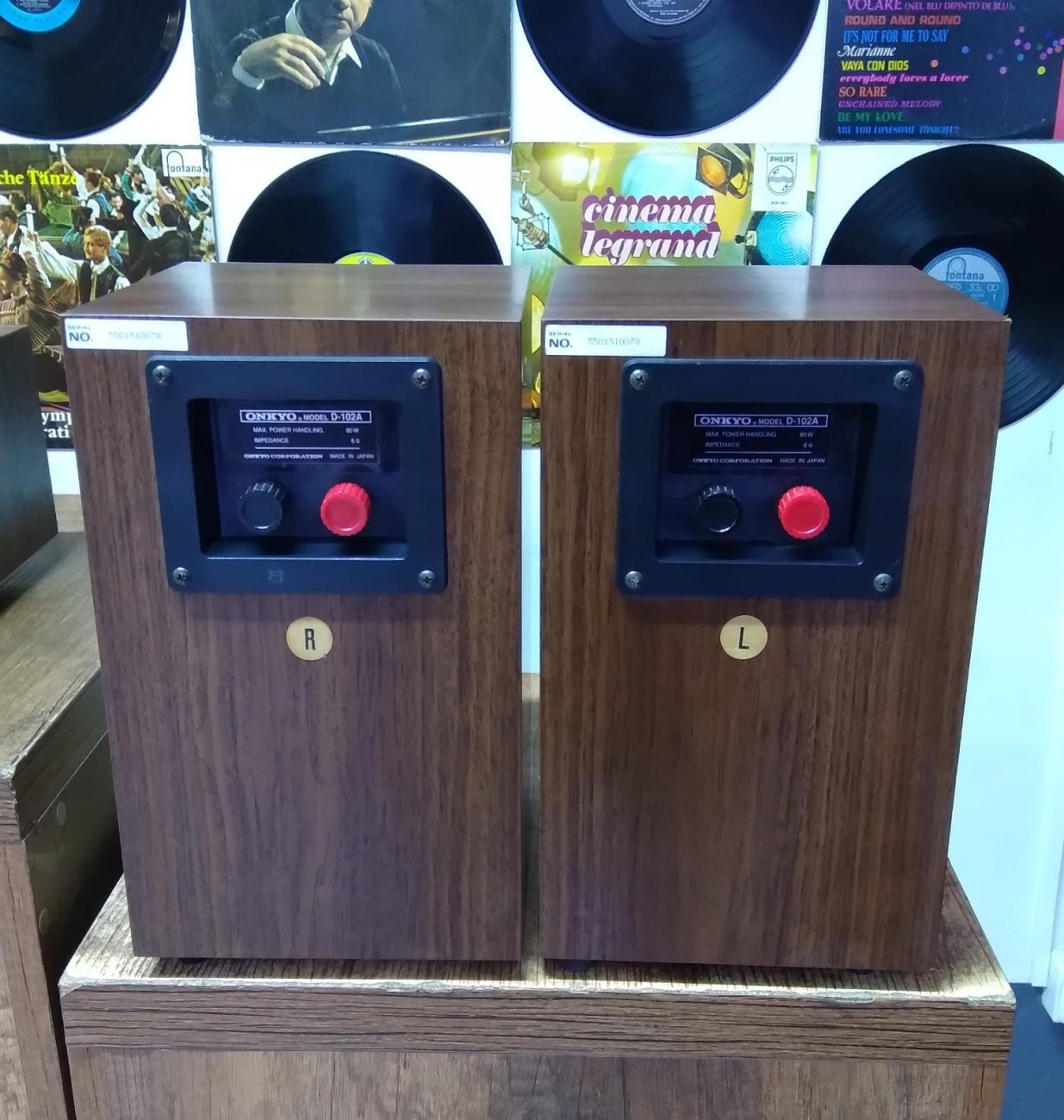 ONKYO MODELO D-102A