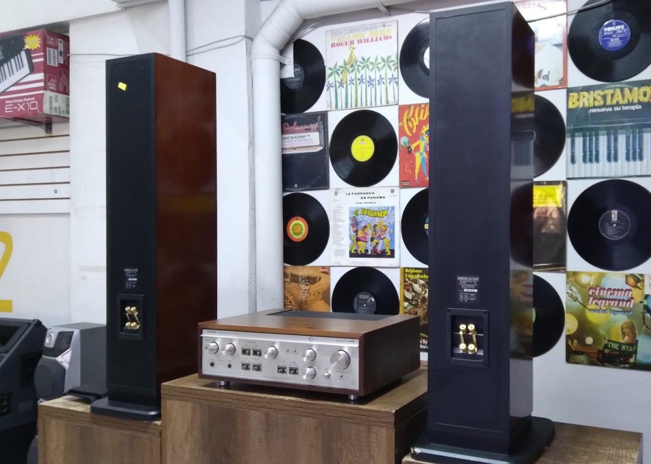 ONKYO MODELO D-508E