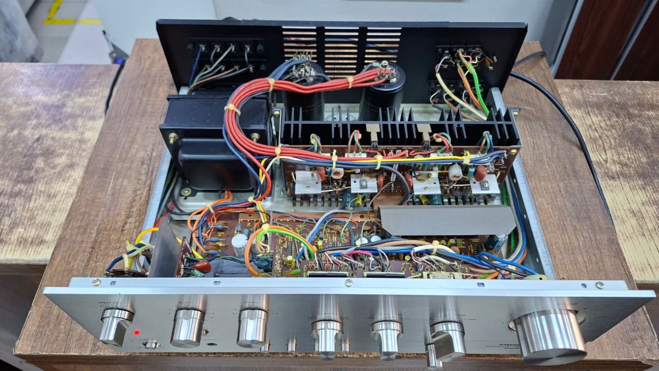 ONKYO MODELO INTEGRA A-5