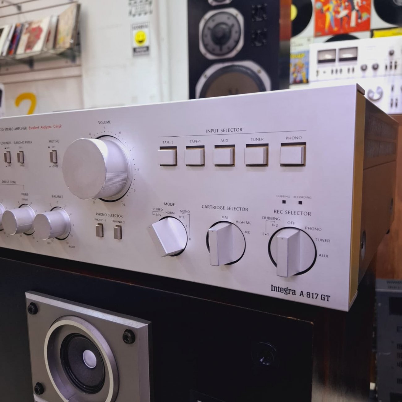 ONKYO MODELO INTEGRA A-817GT