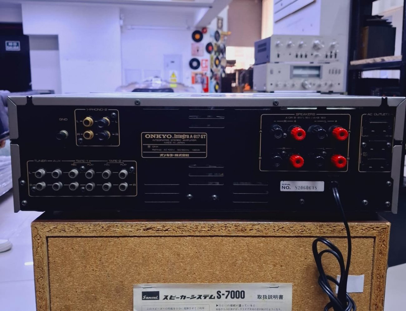 ONKYO MODELO INTEGRA A-817GT