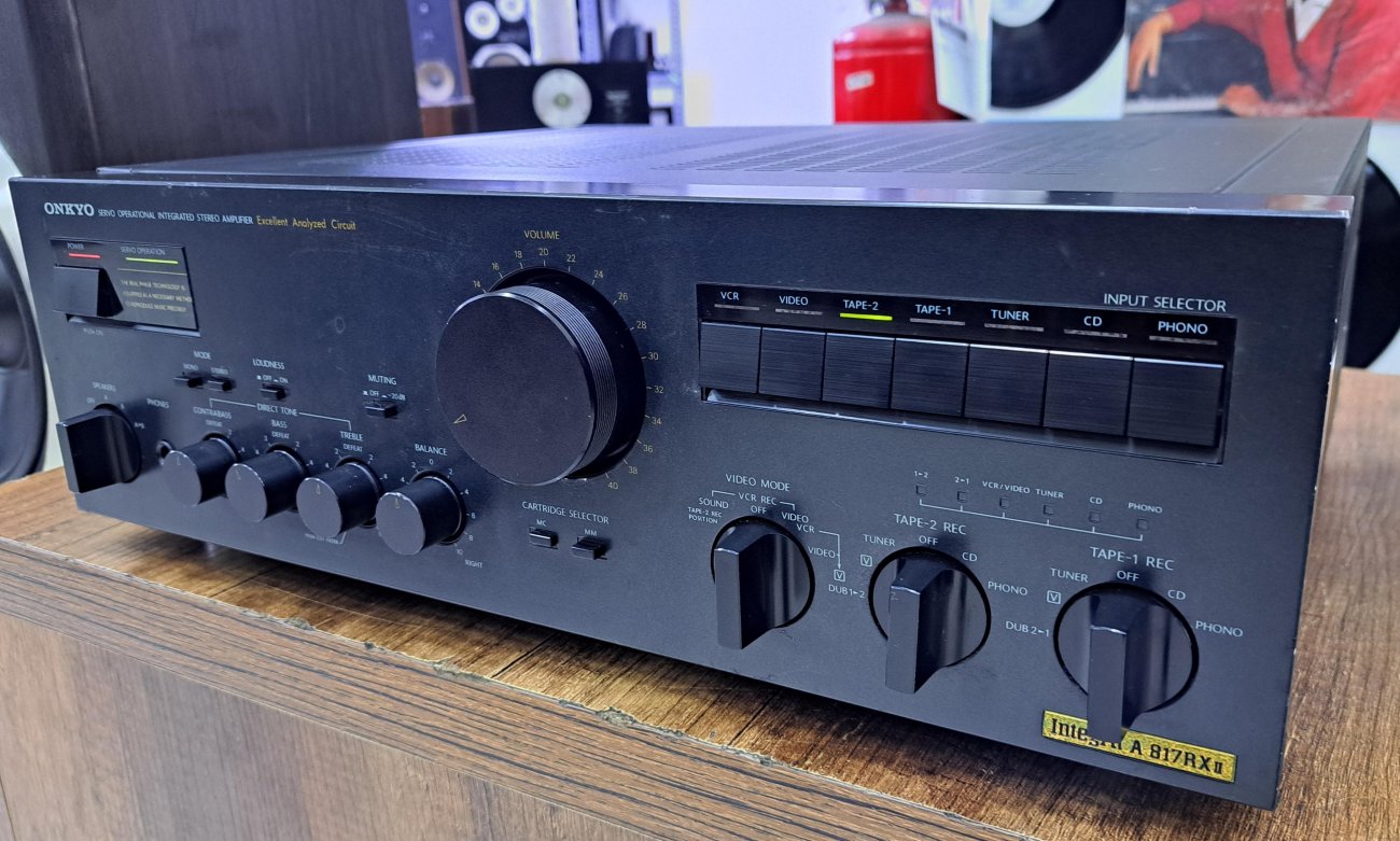 ONKYO MODELO INTEGRA A-817RXii