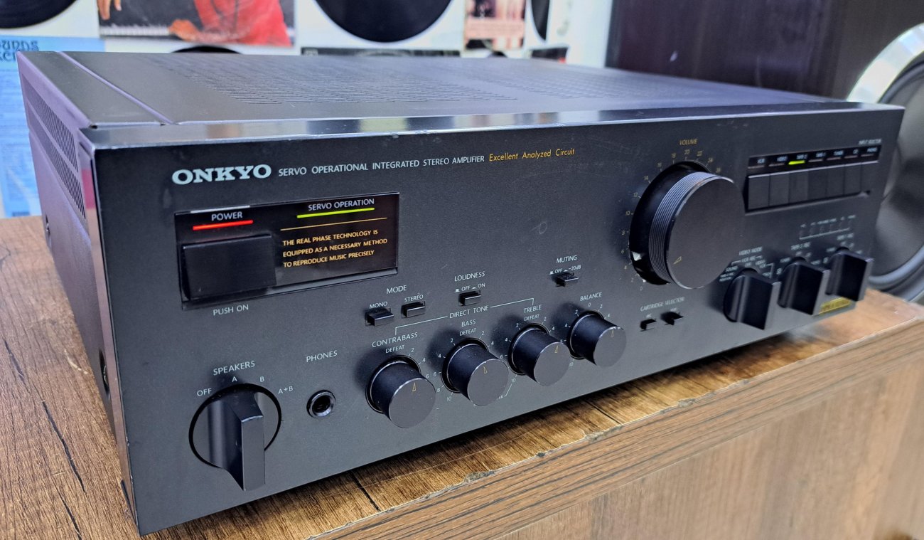ONKYO MODELO INTEGRA A-817RXii