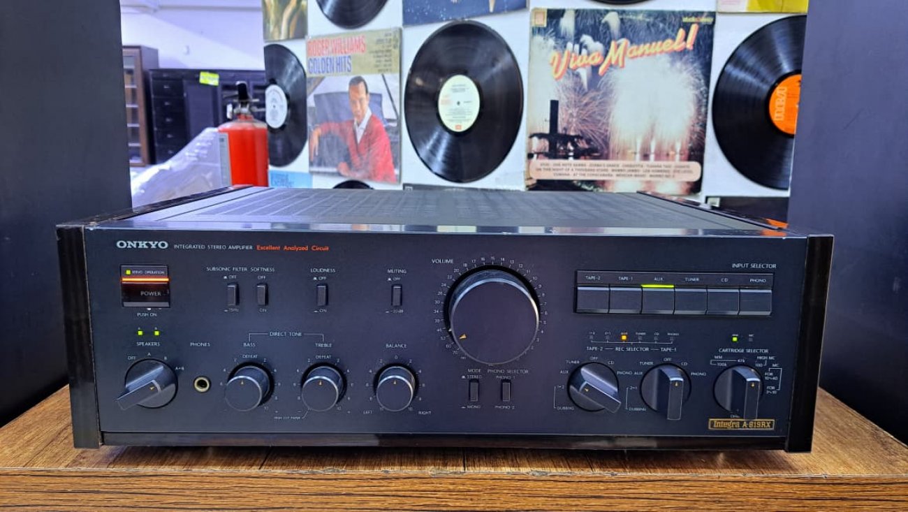 ONKYO MODELO INTEGRA A-819RX
