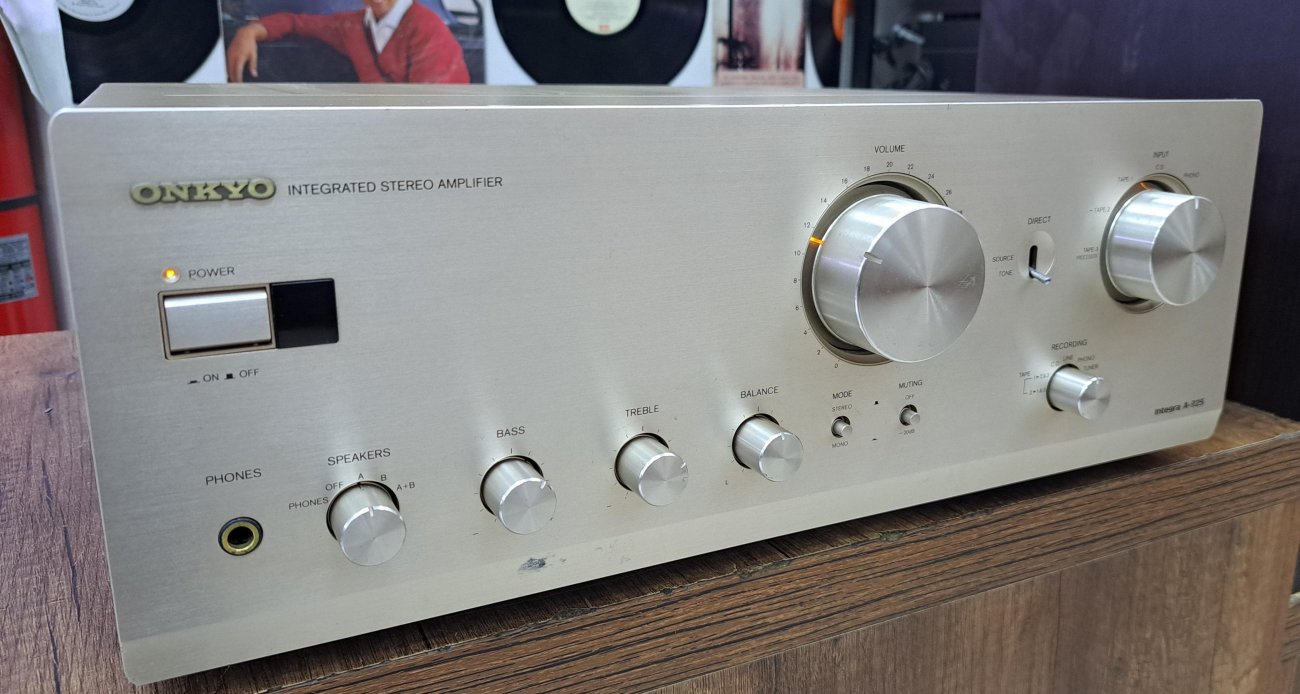 ONKYO MODELO INTEGRA A-925