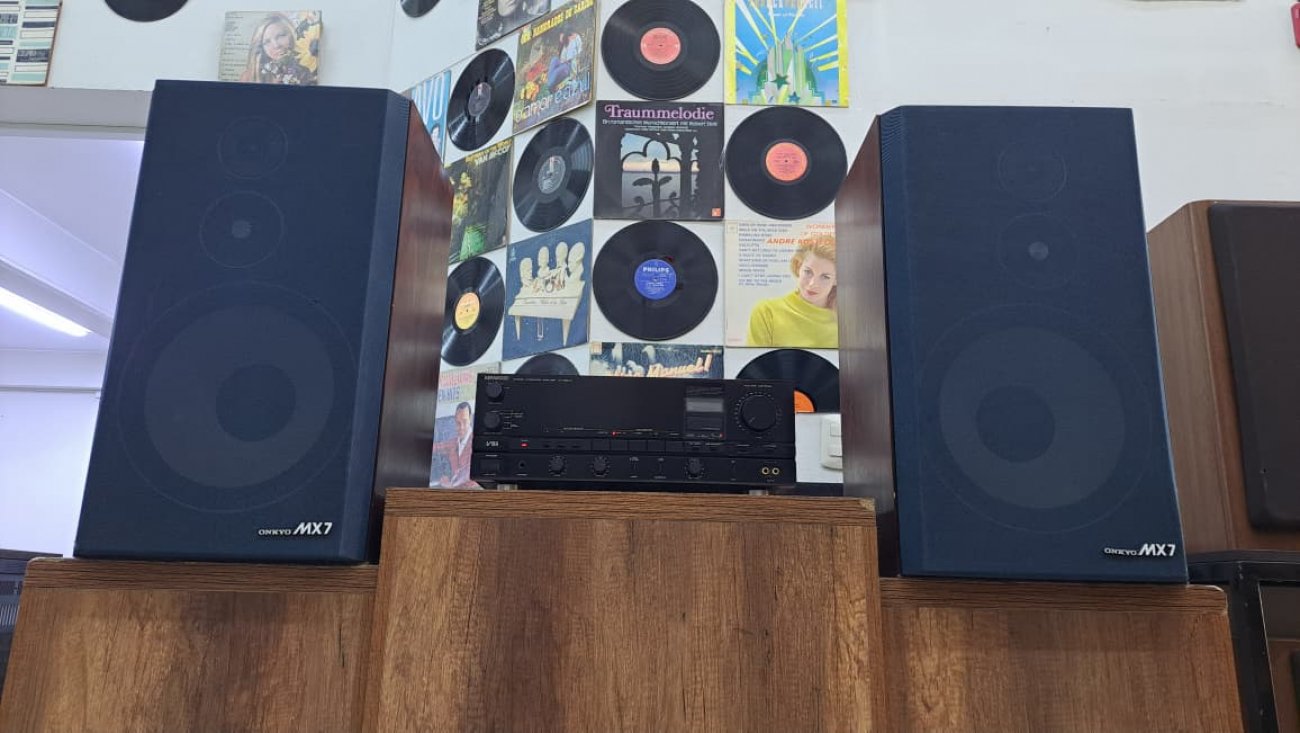 ONKYO MODELO MX7