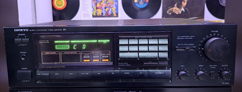 ONKYO MODELO TX-840