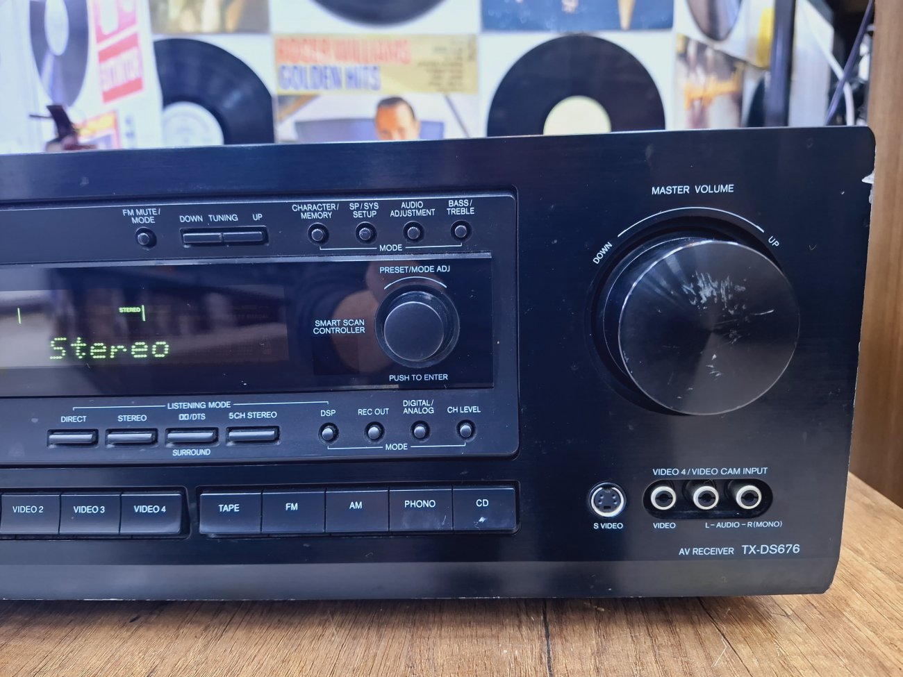 ONKYO MODELO TX-DS676