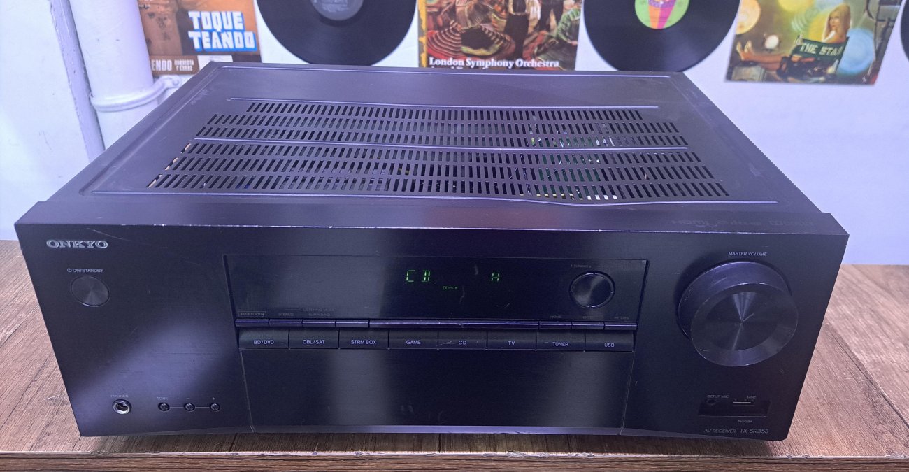 ONKYO MODELO TX-SR353