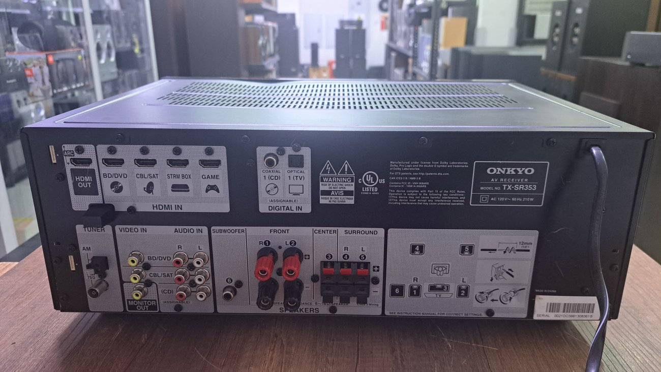 ONKYO MODELO TX-SR353