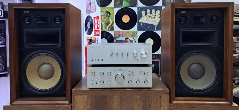 ONKYO MODELO U-6000