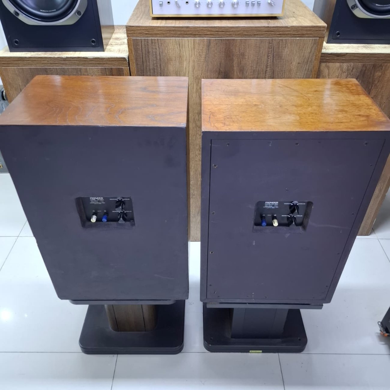 PIONEER MODELO CS-99A