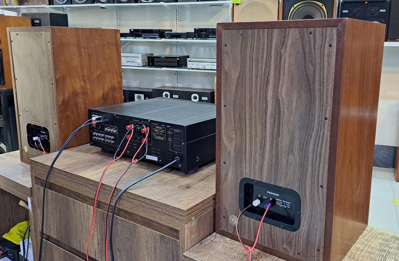 PIONEER MODELO CS-E400