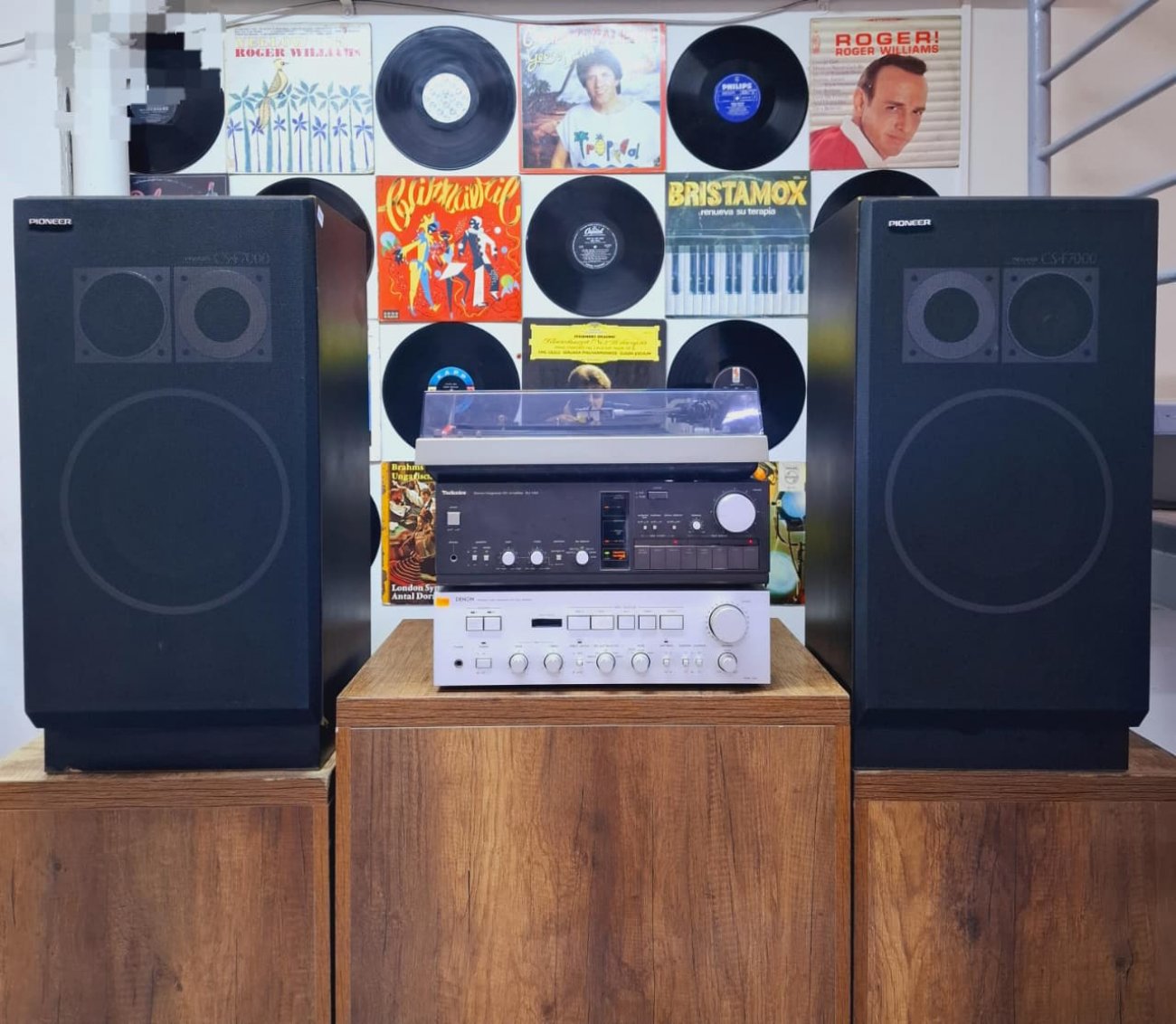 PIONEER MODELO CS-F7000