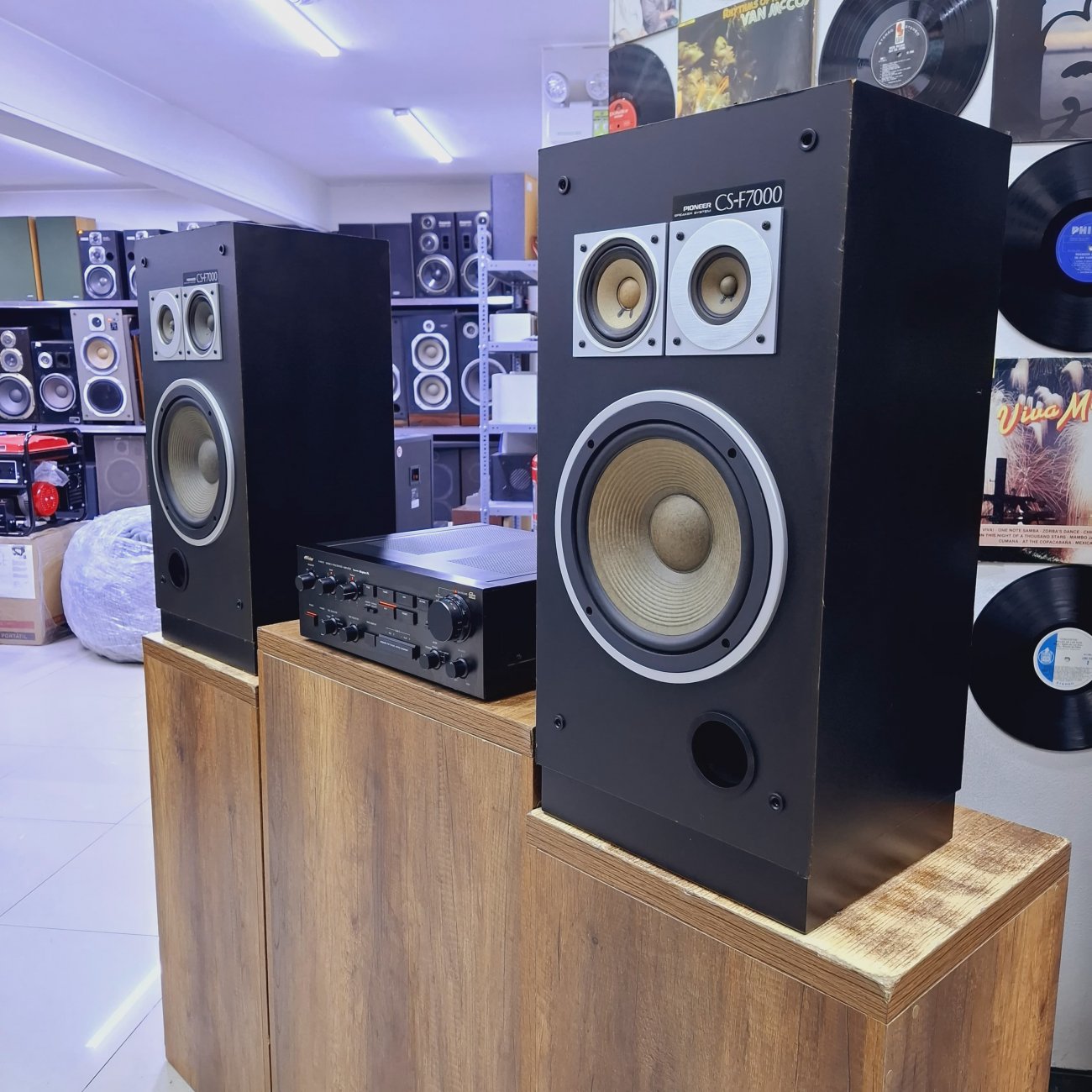PIONEER MODELO CS-F7000