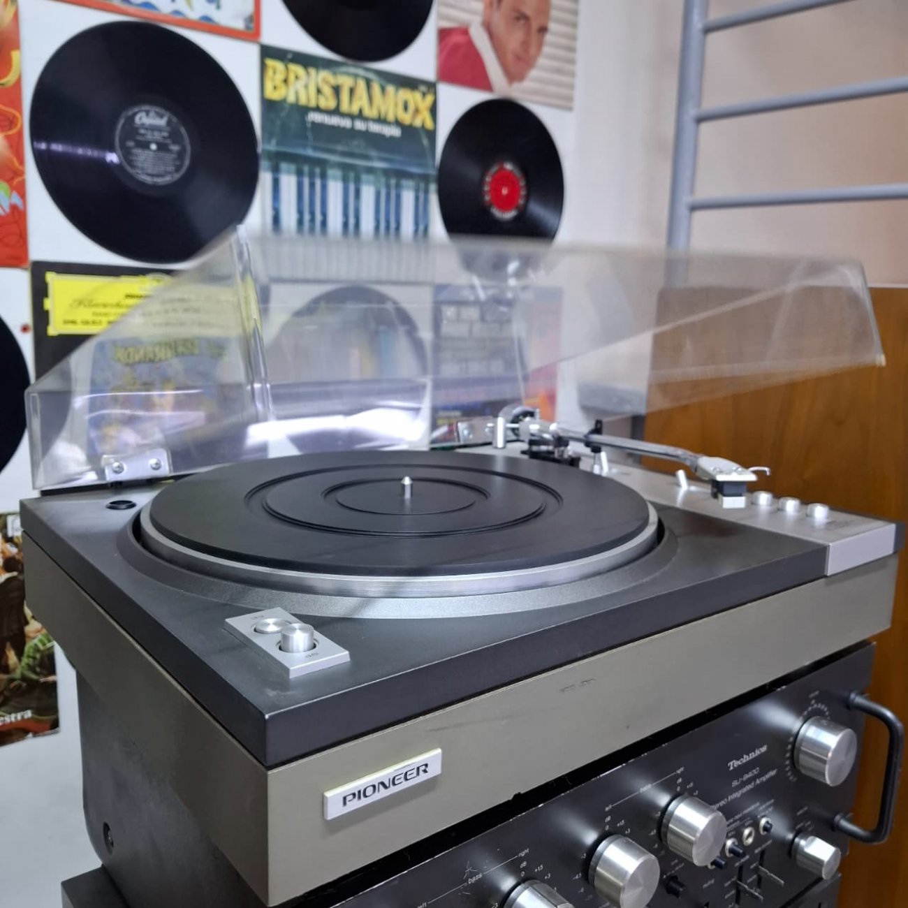 PIONEER MODELO PL-A300S