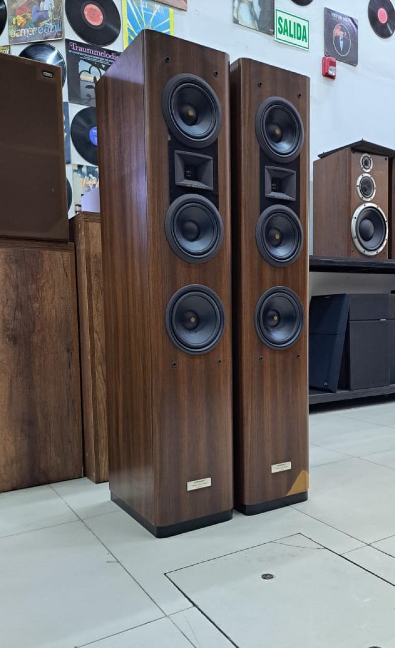 PIONEER MODELO S-502AV