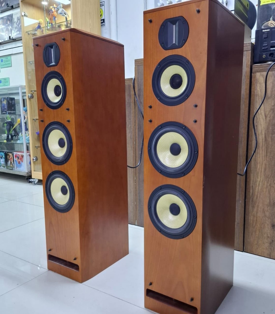 PIONEER MODELO S-A7-2 